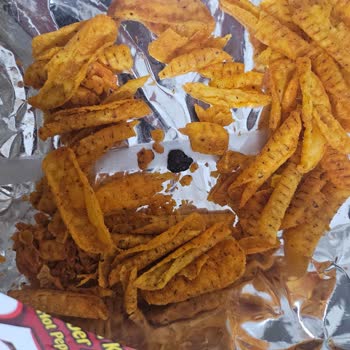 Patos Rolls Şeklinde Mısır Cipsinde Siyah Yabancı Cisim Bulunması