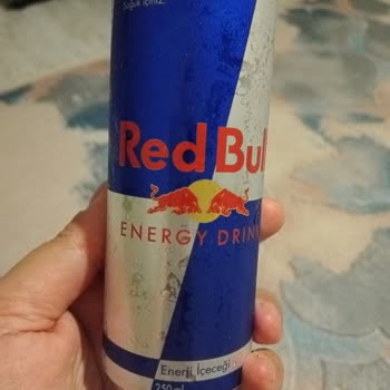 Migros Yalova’da Bozulmuş Red Bull Enerji İçecekleri Çocuklara Verilemez Ve Sağlık Riski