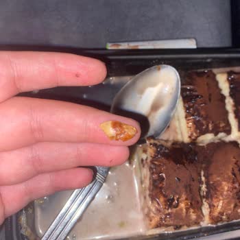 Baklava İçinde Yabancı Parça, İade Ve İnceleme Talebi