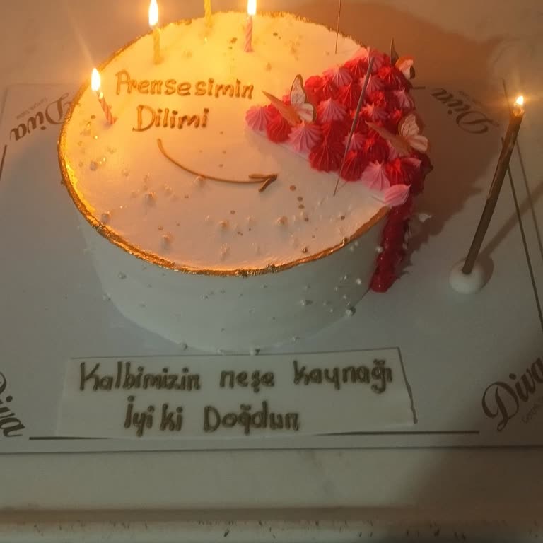 Diva Şubesinde Krem Şanti Acı Tatlıyla Doğum Günü Pastası Hayal Kırıklığı