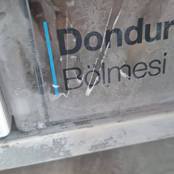 Vestel Buzdolabında Yoğun Buzlanma Ve Yüksek Ses, Servis Çözüm Sunamadı