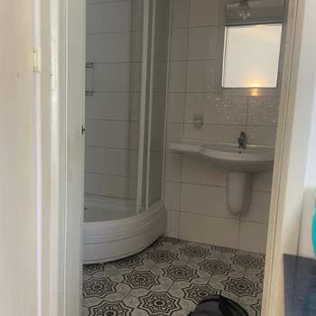 Jolly Rezervasyonlu Otelde Oda Ve Hijyen Sorunları Nedeniyle İade Talebi