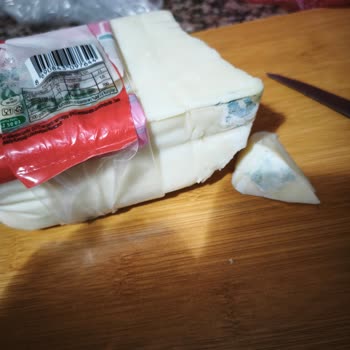 Küflü Kaşar Peyniri Nedeniyle Sağlık Endişesi Ve Marka Güven Kaybı