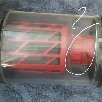 Miele Triflex Hx1 Süpürge İçindeki Yay Eksikliği Ve Müşteri Hizmetleri İhmali