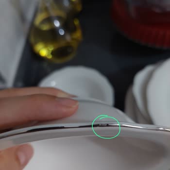 Bella Maison Victoria Yemek Takımında Gelen Kırık Ve Defolu Tabaklar İçin Değişim Talebi