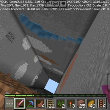 Minecraft Bedrock Bug Causes Void Holes to Bedrock, Heavy Lag, and Phone Overheating
