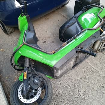 Martı Scooter’ı Aracımızı Hasara Uğrattı, Yanıt Bekliyoruz