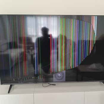 Vatan Bilgisayar'dan Gelen Kırık Televizyon Ve Uzayan İade Süreci