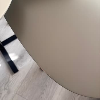 Enza Mobilya’da Eksik Masa Ayağı Ve Defolu Sehpa İçin Uzun Bekleme Ve İlgisiz Çözüm