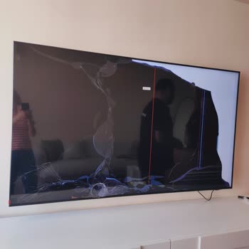 Kırık Televizyon Teslimi Sonrası Servis Ve Teknosa Sorumluluk Çekişmesi