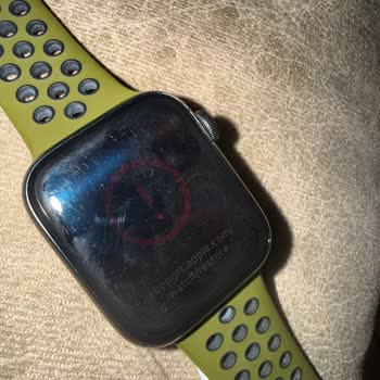 Apple Watch SE 2 Ana Kart Arızası Ve Ücretsiz Onarım Talebi