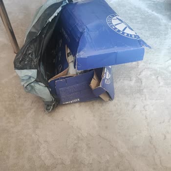 Yanlış Beden Ve Kalitesiz Ürün, Kutu Hasarı Nedeniyle İade Reddi