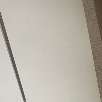 Kırık Kitaplık Ve Müşteri Hizmetlerine Ulaşılamama