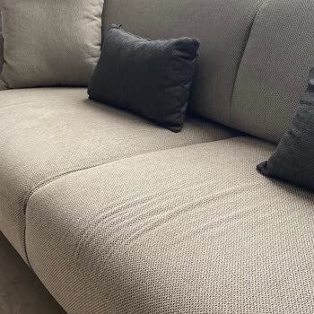 Enza Home Koltuk Takımında Kısa Sürede Oluşan Kumaş Kırışıklığı Ve Beyaz Lekeler