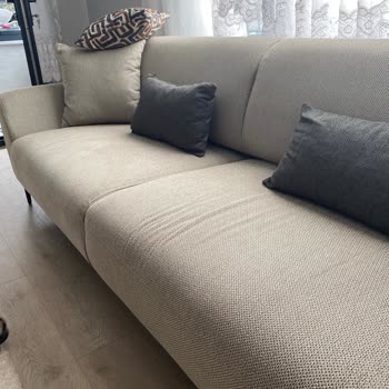 Enza Home Koltuk Takımında Kısa Sürede Oluşan Kumaş Kırışıklığı Ve Beyaz Lekeler