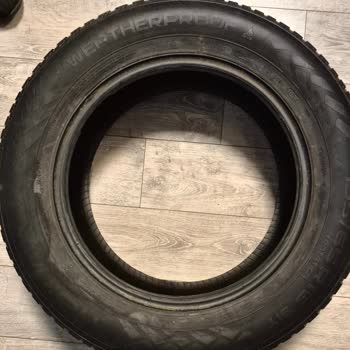 Multiple Nokian Weatherproof Tires Develop Tread Bulges; Manufacturer Blames Repairs