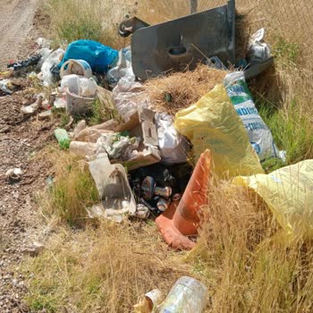 Kırşehir Kervansaray Mahallesi 2525. Sokakta Kanalizasyon Eksikliği Ve Çöp Toplama İhmal Ediliyor