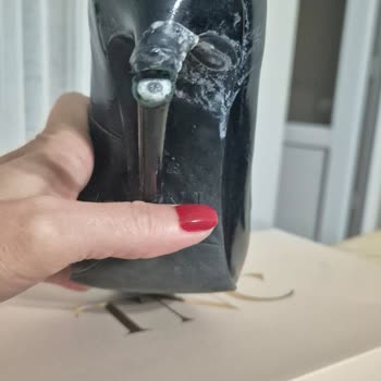 Ayakkabının Topuk Demiri Kırıldı Ve Mağaza İade Veya Değişim Talebini Reddetti