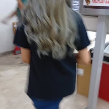 Ombrenin Saçları Yıpratması Ve Renk Hatası Sonrası İade Talebi