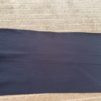 Armine Lacivert Takımda Aşırı Terleme Ve Tek Yıkamada Renk Solması