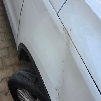 Long Beach Otel Otoparkında Araç Hasarı Ve Plaka Çalınması İhmal Edildi