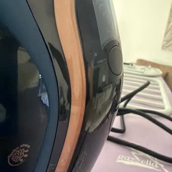 Philips Azur 8000 Ütüsünün Tutma Yerindeki Plastik Parça Tekrar Bozuldu, Ücretsiz Onarım Talebi