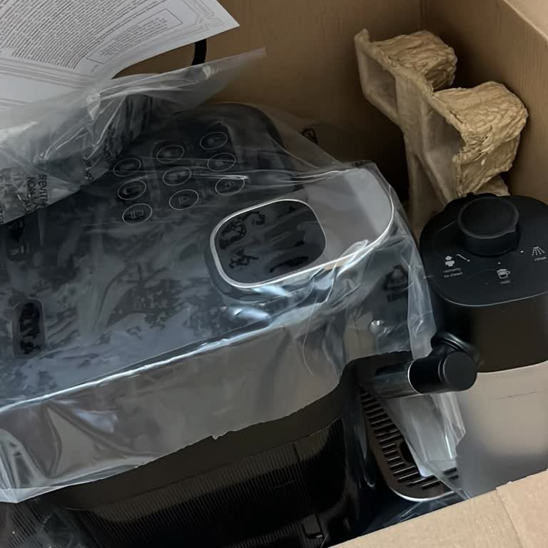 Yanlış Renk Ve Bozuk Nespresso Makinesi İçin Ücret İadesi Talebi