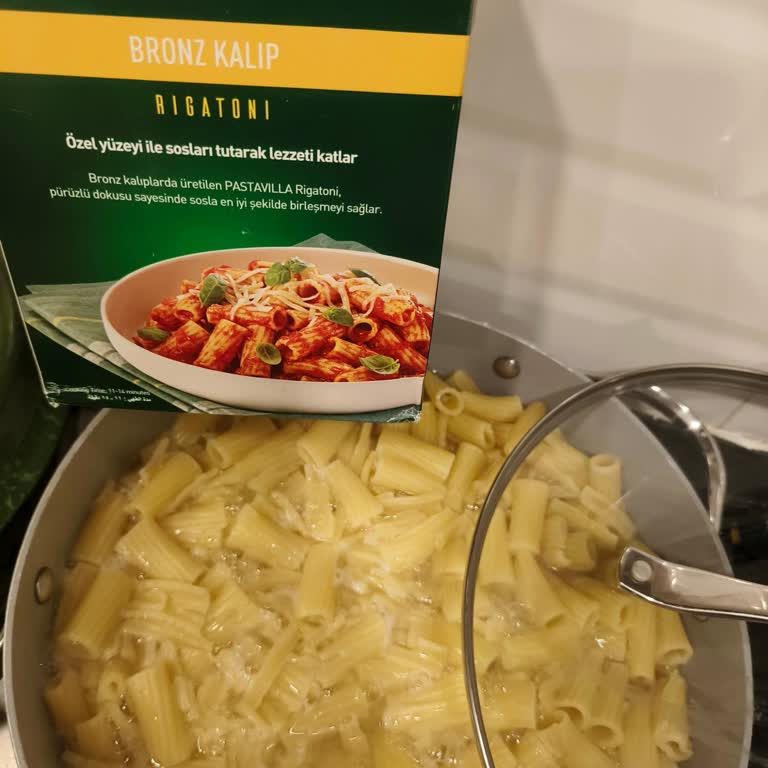 Rigatoni Makarnam Anında Parçalandı, Zaman Kaybı Ve İsraf Yarattı