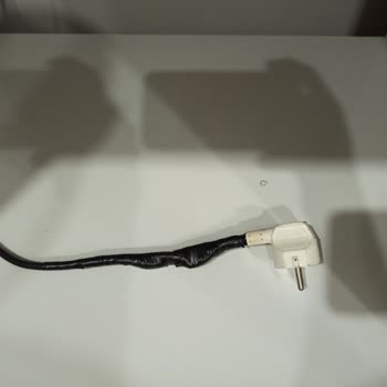 Ankarada Siemens Ankastre Setinde Güvensiz Elektrik Bağlantısı Ve Yangın Tehdidi
