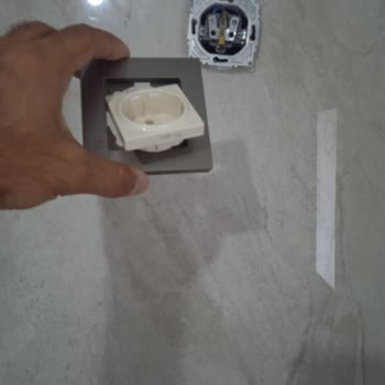 Montaj Teknisyeni Duvarı Çizdi, Ankastre Seti Bırakıp Ayrıldı