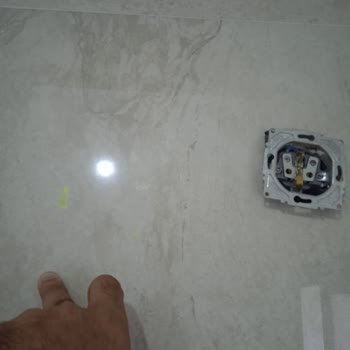Montaj Teknisyeni Duvarı Çizdi, Ankastre Seti Bırakıp Ayrıldı