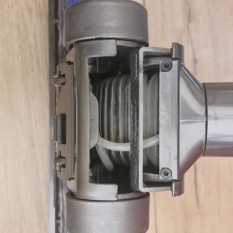 Dyson Allergy 2 Başlıkları Sürekli Kırıyor: Ürün Ayıplı Mı?