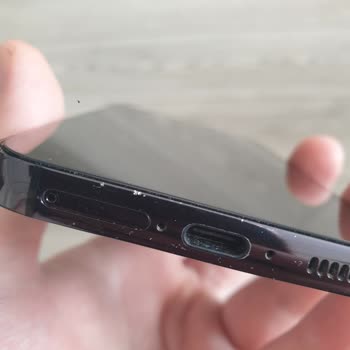 Garanti Sürecinde Tekrarlanan Kusurlu Telefon Ve Yanıtsız Müşteri Hizmeti