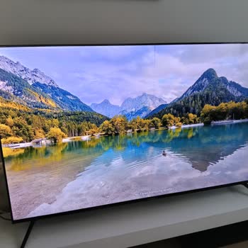 A101’den Alınan Televizyonun Kutu Hasarı, İç Çatlak Ve Kanal Kesintileri