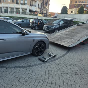 Sıfır Peugeot E-308’te Elektrik Çekiş Sistemi Arızası Ve İkame Araç Talebi