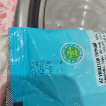 BİM Şubesinden Satın Alınan Lor Peyniri Bozulmuş: Sağlık Endişesi