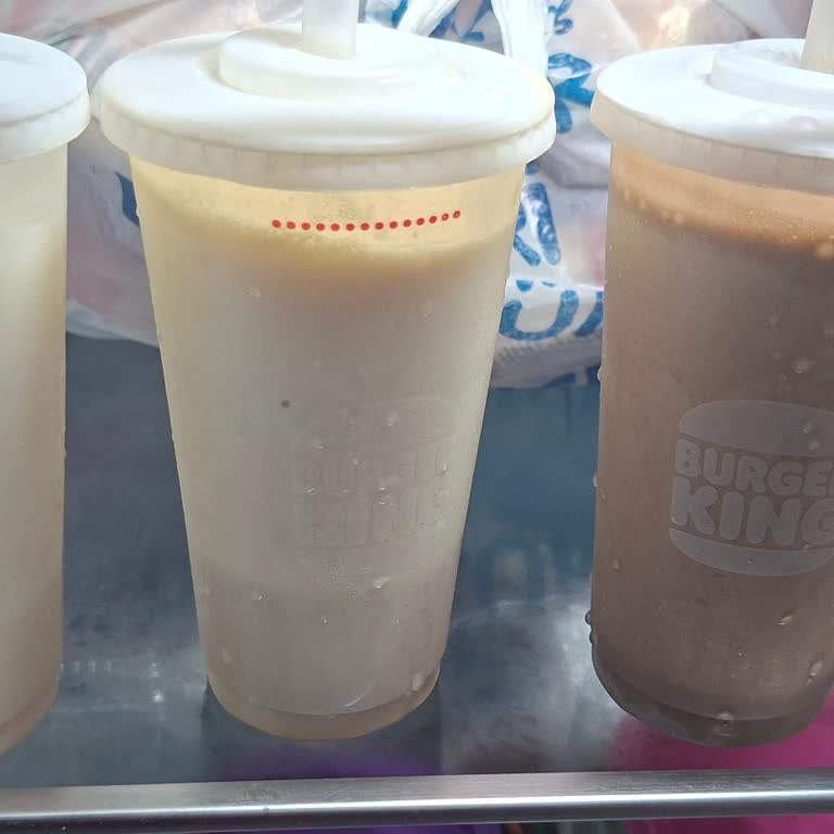 Bozuk Milkshake’ler İçin Sağlık Endişesi Ve Tam İade Talebi