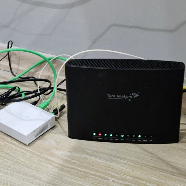 Beylikdüzü Kavaklı Mahallesinde Fiber İnternet Kesintisi Uzun Süreli Ve Acil Çözüm Bekliyor