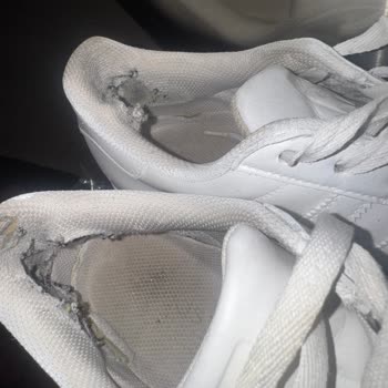 Adidas Superstar Ayakkabısının Hızlı Aşınması Ve Sporjinal’in Cevapsız Kalması