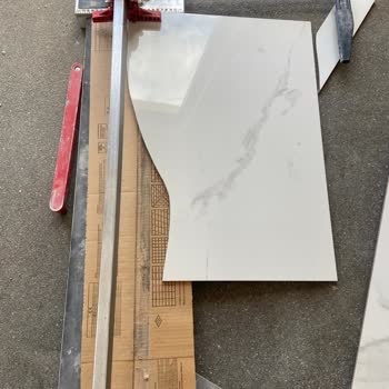Rino Seramikte Üretim Kaynaklı Kesim Ve Yüzey Çatlamaları