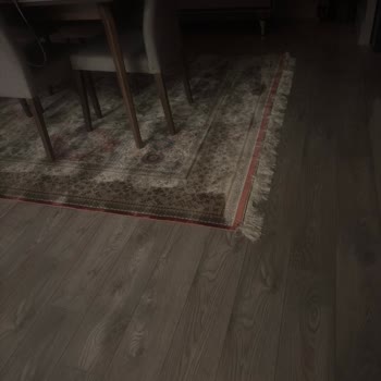 İpek Halım Yıkanırken Mahvoldu, Rengi Soldu Ve Çay Lekesi Kaldırılmadı