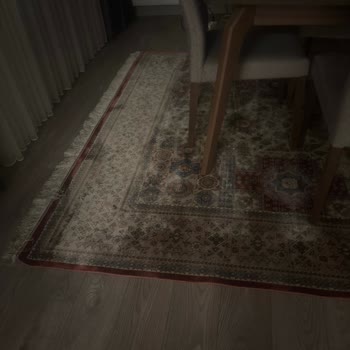 İpek Halım Yıkanırken Mahvoldu, Rengi Soldu Ve Çay Lekesi Kaldırılmadı