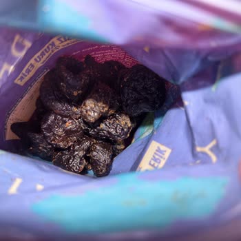 Küflü Kuru Erik Şikayeti: Taze Ürün Ve Hızlı Çözüm Talebi