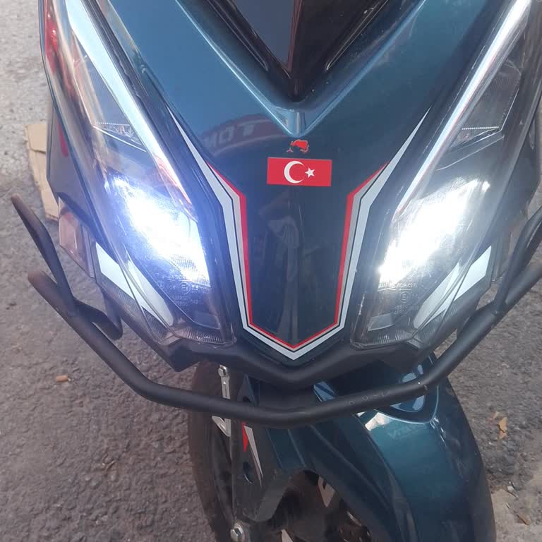 Falcon Mocco 50 X Headlight Defect Left Unrepaired After 25-Day Warranty Delay
