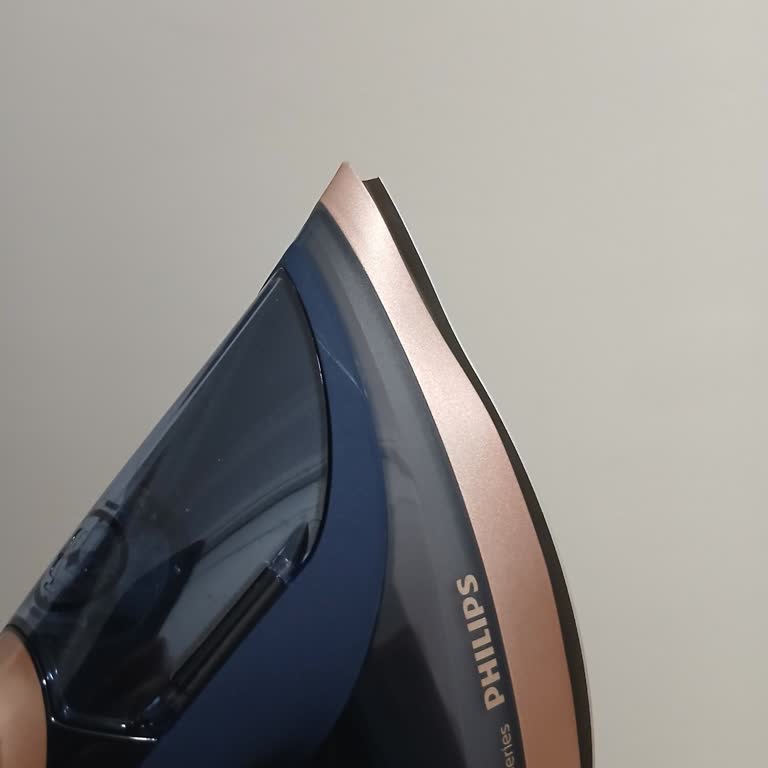 Philips Azur 8000 Ütüsünün Alt Tabanı Kırıldı, Servis 3.500 TL İstiyor