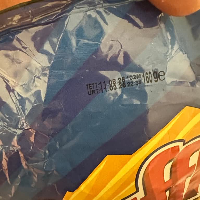 Yunus Market'te Son Kullanma Tarihi Geçen Ruffles Cipsi İçin İade Talebi