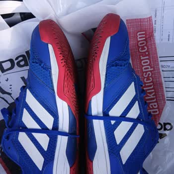 Adidas Spor Ayakkabısının Kısa Sürede Açılma Ve Yıpranma Sorunu