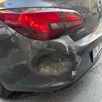 İzmir Karabağlar Tek Yön Sokakta Çarpışma Sonrası Haksız 50-50 Kusur Payı