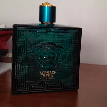 Amazon'dan Alınan Versace Eros Parfümde Orijinal Olmadığı İçin Cilt Yanığı Ve Kaşıntı