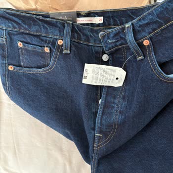 Levi’s Mağazası Yanlış Paça Ve Beden Hatası Nedeniyle İade Talebi